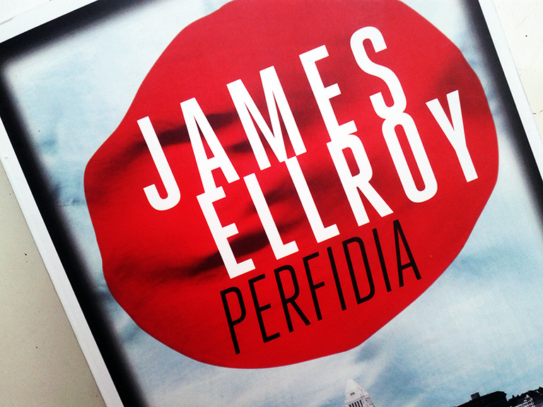 Ce qui rend addictive l’écriture de James Ellroy
