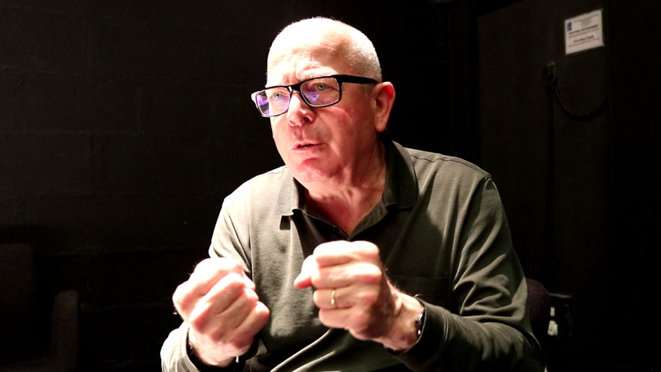 [ Yves Ravey : Comment travaillez-vous sur un roman ?]